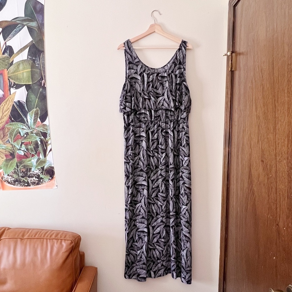 Merona Tropical Leaf Navy & White Sleeveless Ruffle Long Dress XXL 2X
